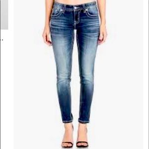 Miss me skinny low rise jeans 👖